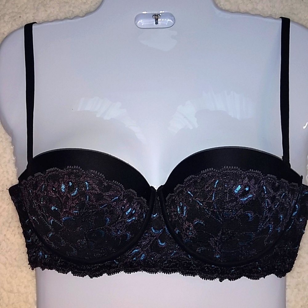 Leonisa Lace Demi cup with removable straps 36B